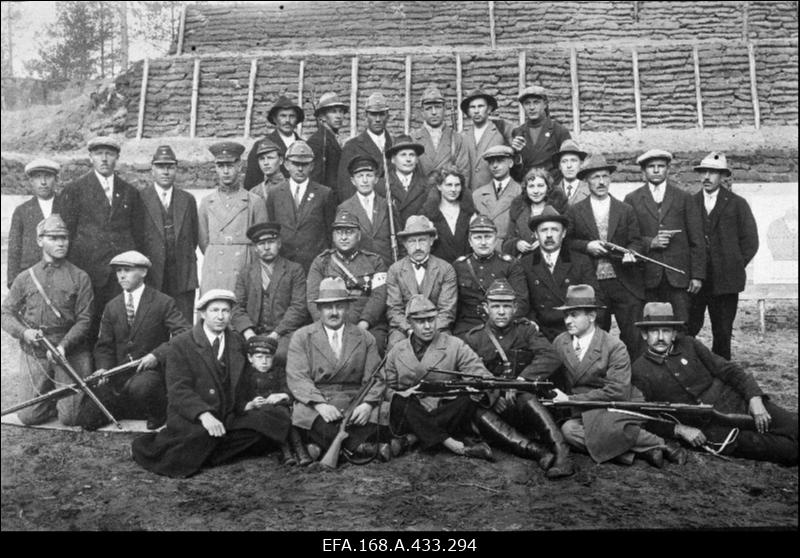 Kaitseliidu Pärnumaa malevkonnad. Õppused, manöövrid, ülevaatused jne.