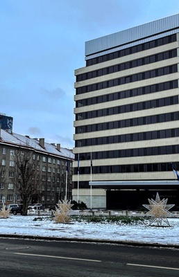 Lenini monumendi eemaldamine Tallinnas Rävala puiesteel. rephoto