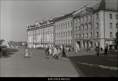 Tartu Raekoja plats.  similar photo
