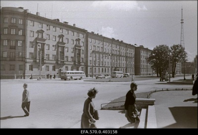 Ants Laikmaa ja Lomonossovi (Gonsiori) tänava ristmik.  similar photo