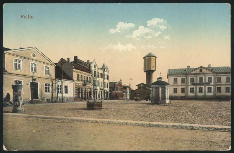trükipostkaart, Viljandi, turuplats, apteek, hotell, viinamonopol, turuhoone, veetorn, kaev, kuulutustulp, koloreeritud, u 1915, Verlag von E. Ring (Fellin)