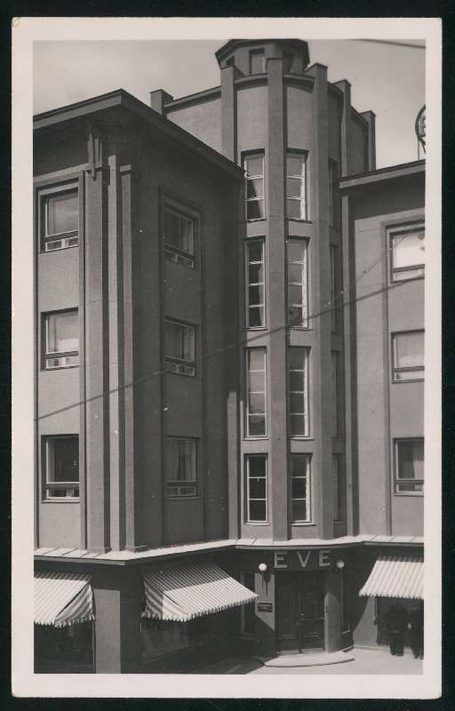fotopostkaart, Viljandi, nn EVE maja, hotell, restoran (Tartu tn 11), sissekäik hotelli, u 1939, foto T. Parri