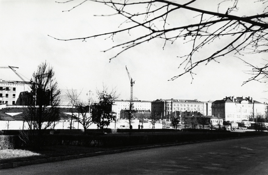 Rävala pst ehitusjärgus hoonestus 1950. aastatel