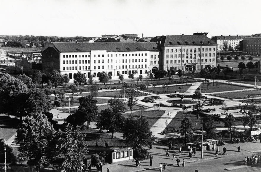 Tammsaare park ja Estonia pst hoonestus, kõrgvaade tuletõrjehoonest