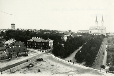 Vabaduse väljak ja Kaarli pst, panoraamvaade  similar photo