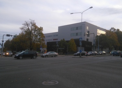 Tartu linnavaade. Reaalkool Riia ja Karlova (Kalevi) tn nurgal. 20. sajandi algus. rephoto