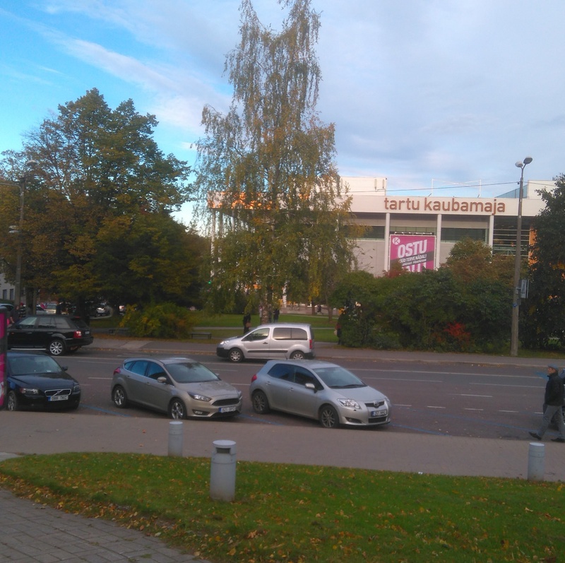 Inimesed Tartu linna sõjajärgsetel taastamistöödel rephoto