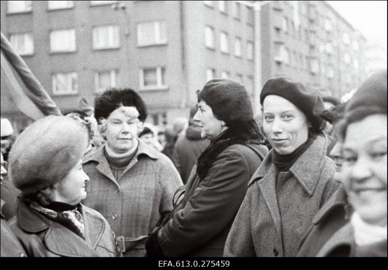 Oktoobrirongkäik. Igor Jakobsoni viimane tööpäev PI (Projekteerimisinstituudi jsk-s).