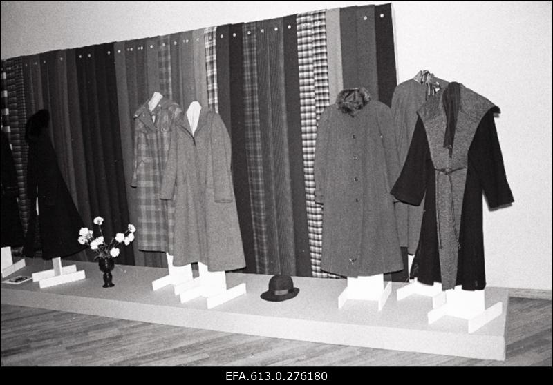 Sindi-150, pidustused.