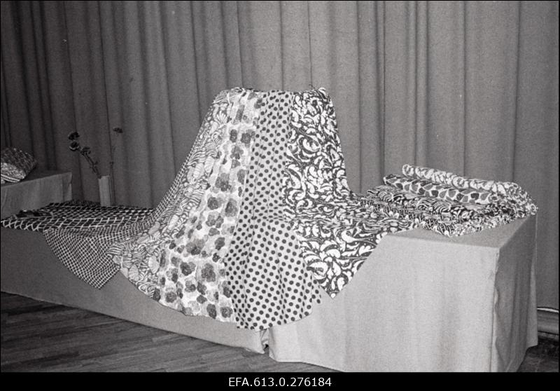 Sindi-150, pidustused.