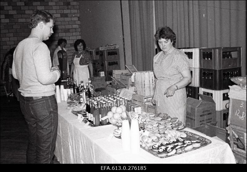 Sindi-150, pidustused.