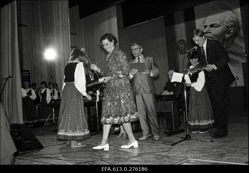 Sindi-150, pidustused.