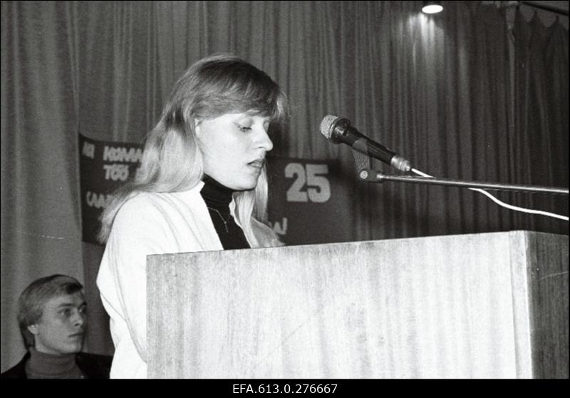 Kommunistliku töö liikumise 25. aastapäevale pühendatud konverents "Maratis".