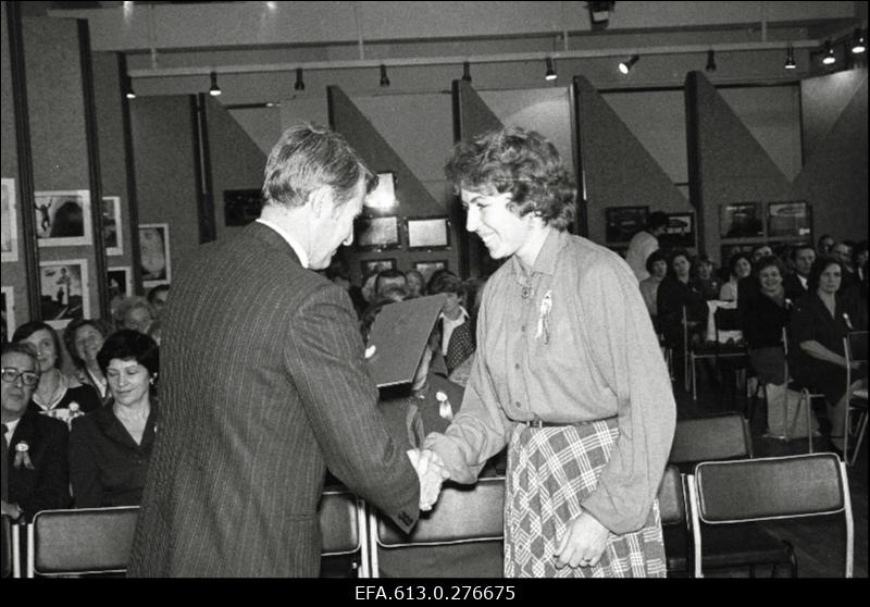 Kommunistliku töö liikumise 25. aastapäevale pühendatud konverents "Maratis".