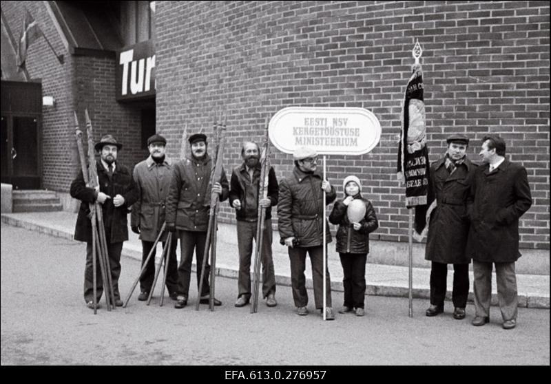 Oktoobridemonstratsioonil.