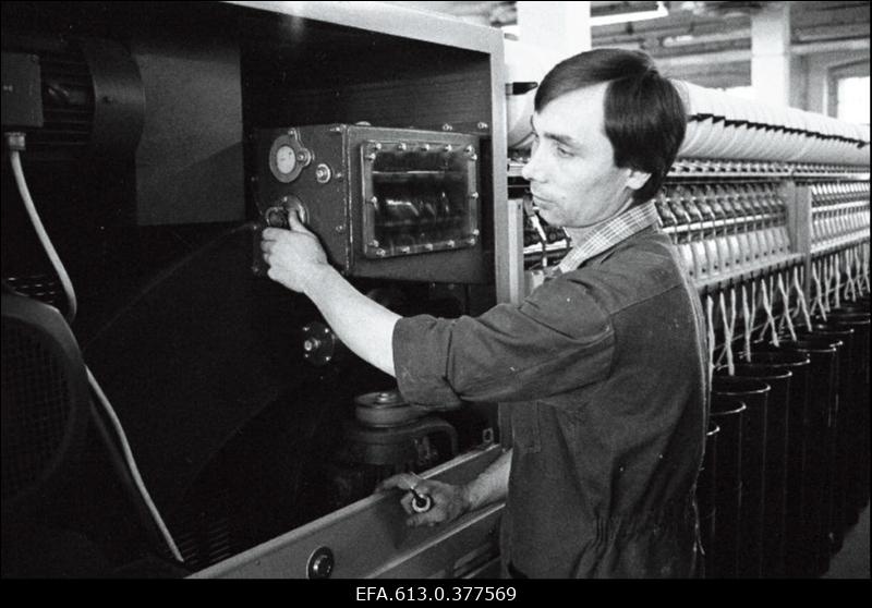 43. Kutsekeskkool T/K "Klementi" (koos Tiiu Takopiga).