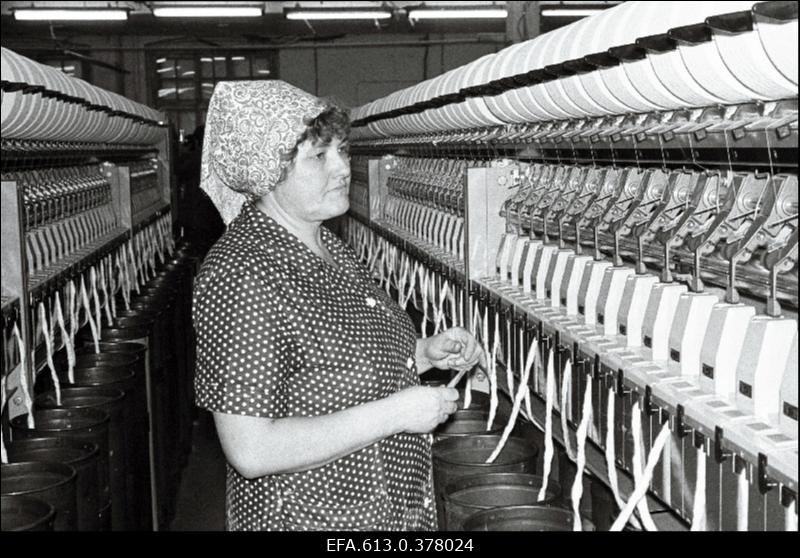 Ungarlased Balti manufaktuuris.