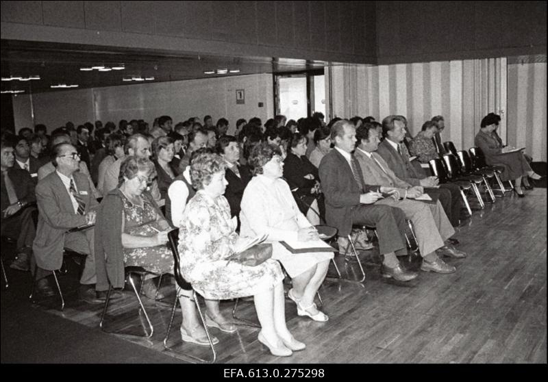 Üleliiduline konverents jäätmete kasutamisest.