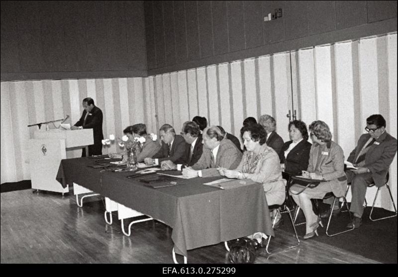 Üleliiduline konverents jäätmete kasutamisest.