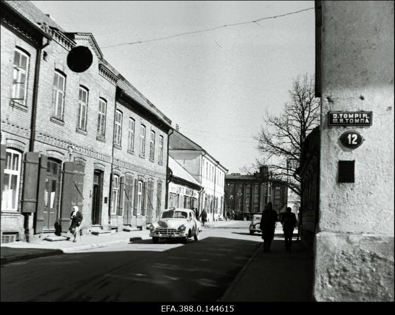 V. Kingissepa tänav Viljandis.