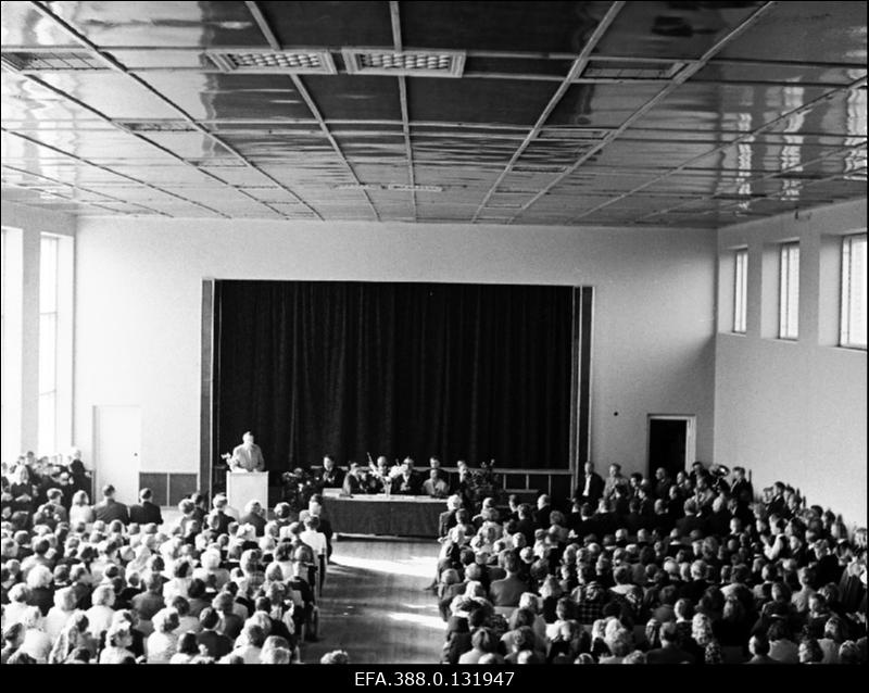 Suure-Jaani Keskkooli uue hoone avamine.