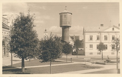 foto, Viljandi, Laidoneri plats, purskkaev, veetorn, 1934, foto T. Parri  duplicate photo