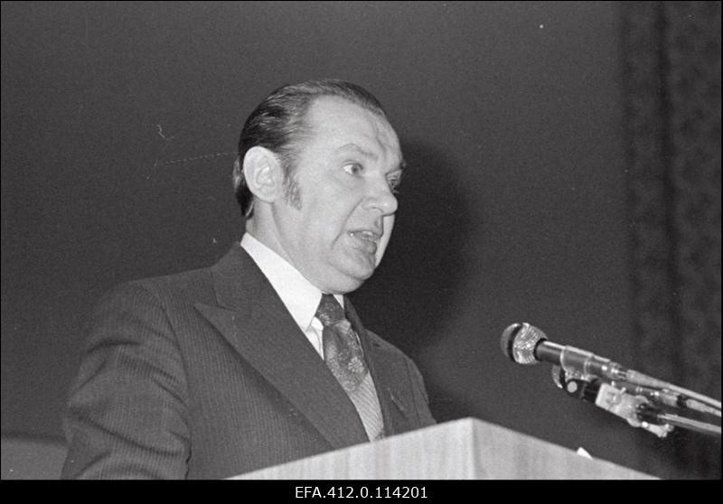 Eesti NSV kultuuriminister Johannes Lott.