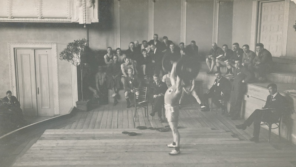 21. maailmameistrivõistlused tõstmises Tallinnas 1922