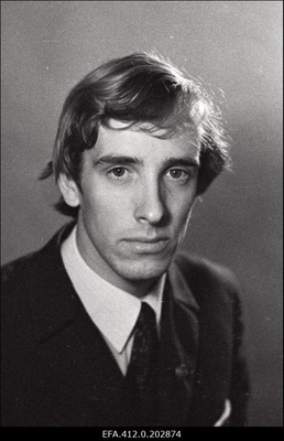 Tallinna Riikliku Konservatooriumi lavakunsti kateedri IV lend: näitleja Lembit Ulfsak.  duplicate photo