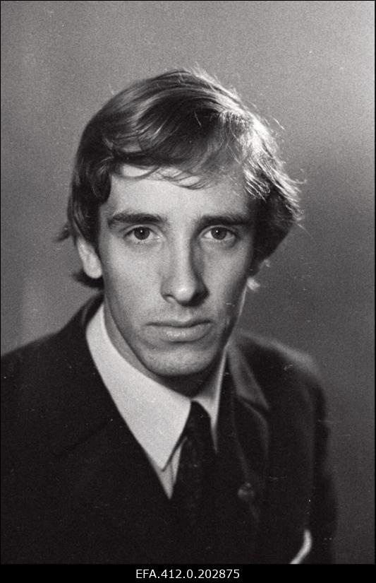 Tallinna Riikliku Konservatooriumi lavakunsti kateedri IV lend: näitleja Lembit Ulfsak.