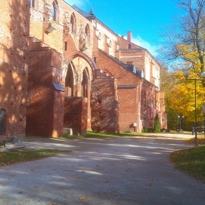 Tartu, view with ruins of the Toomkirik. rephoto