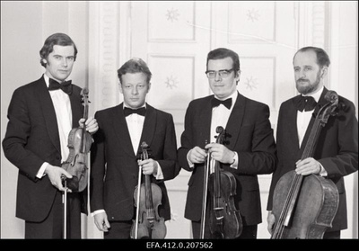 ERSO keelpillikvartett.  similar photo