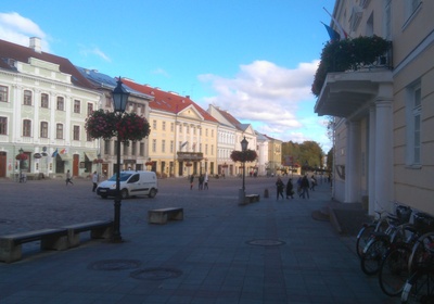 Tartu Raekoja square from the end of the University Street rephoto