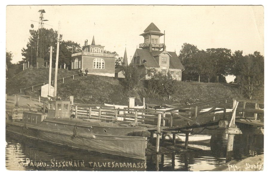 Sissekäik talvesadamasse Pärnus