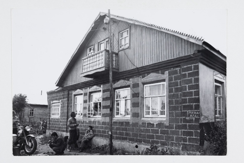 Kolhoosi mesiniku Vassili Fjodorovitð Velmanini elamu.