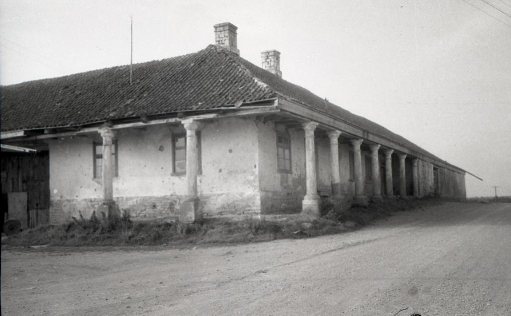 Kuivastu kõrts: lähivaade