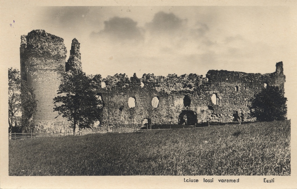 Estonia : The ruins of the castle