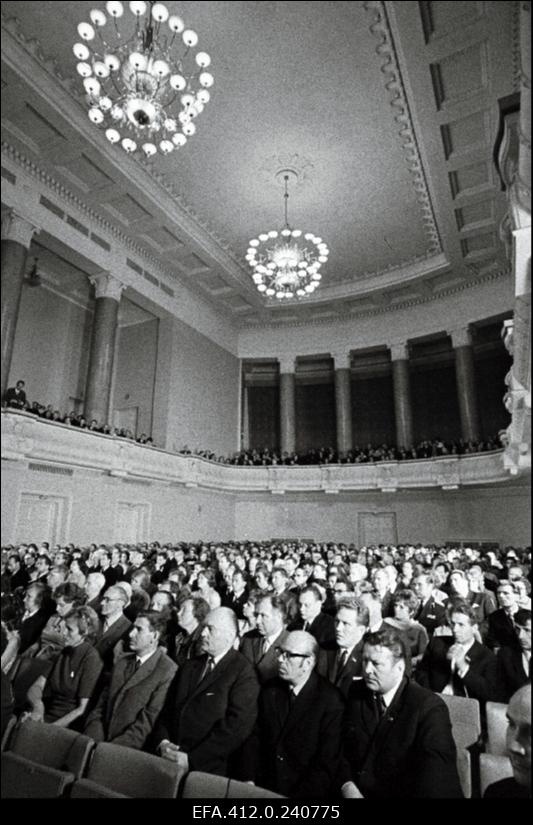 EKP 50. aastapäeva aktus Estonia kontserdisaalis.