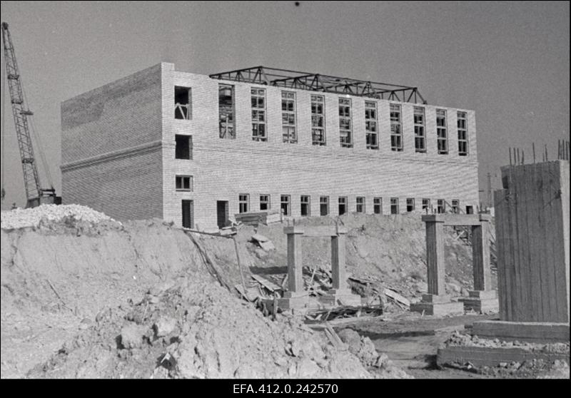 Balti Soojuselektrijaama ehitusel.