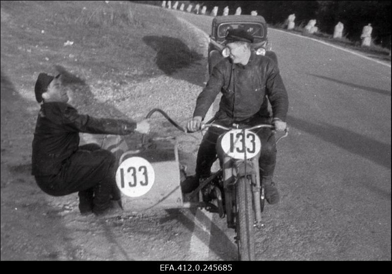 ENSV 1953. a ringrajasõidu esivõistlused.