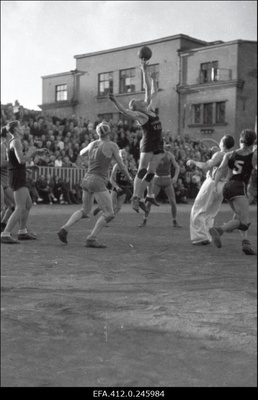 ENSV 1953. a esivõistlused korvpallis.  similar photo