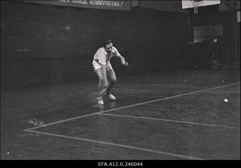 Tallinna ja Leningradi noorte demonstratsioon-võistlused tennises.