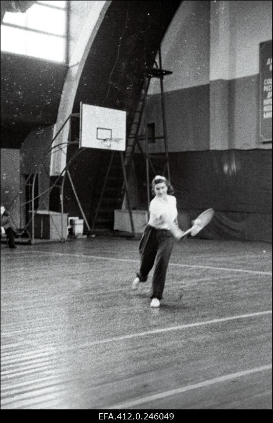 Tallinna ja Leningradi noorte demonstratsioon-võistlused tennises.