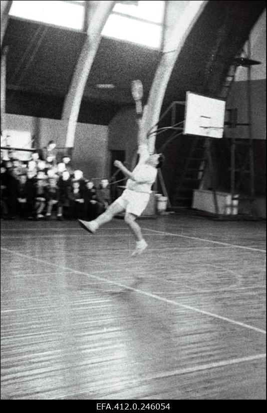 Tallinna ja Leningradi noorte demonstratsioon-võistlused tennises.