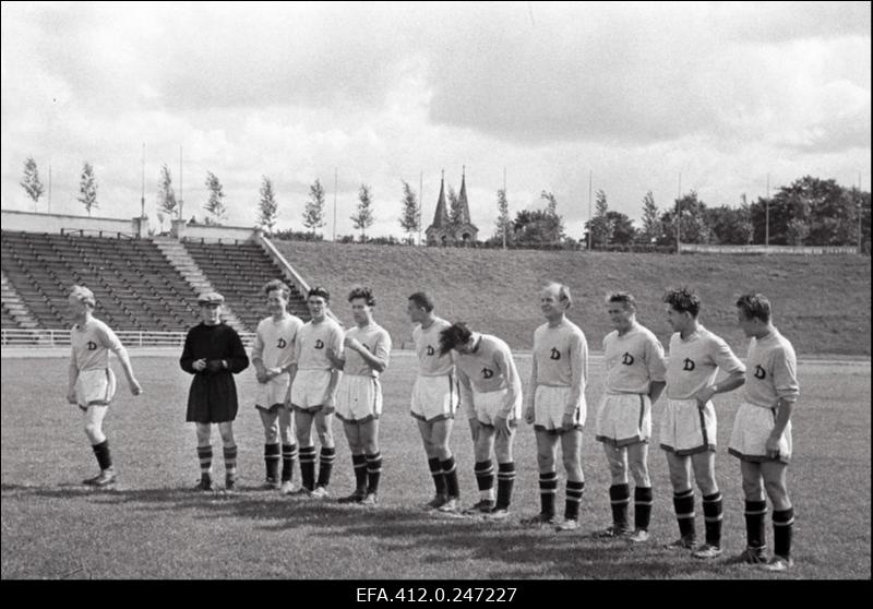 Spordimärkmik 22.07.1956: jalgpallivõistlus.