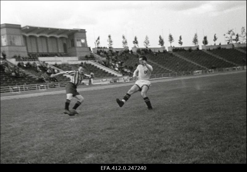 Spordimärkmik 22.07.1956: jalgpallivõistlus.