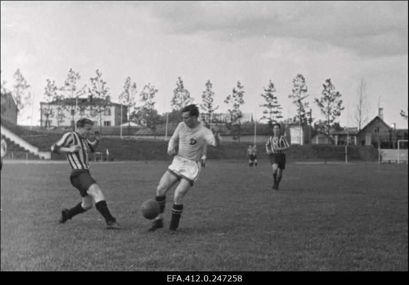 Spordimärkmik 22.07.1956: jalgpallivõistlus.