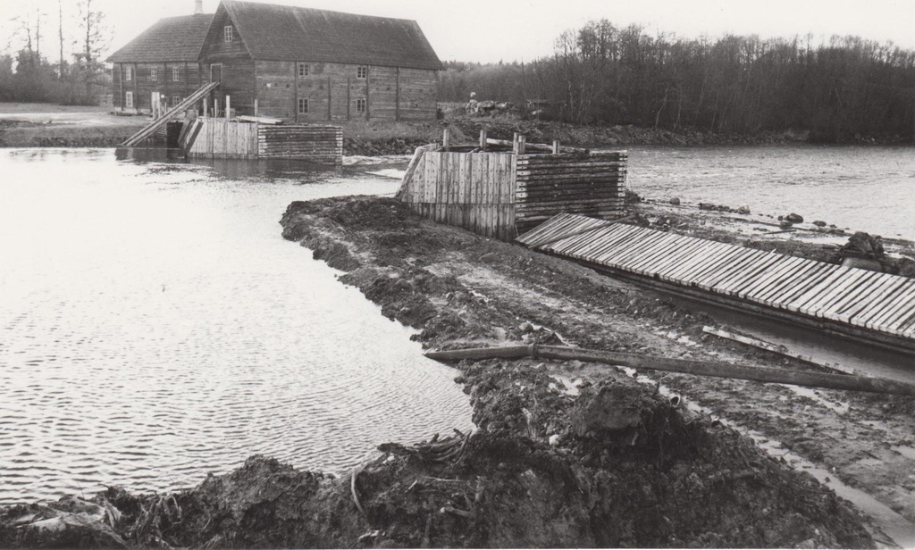 C. R. Jakobsoni Talumuuseumi veskipaisu restaureerimine.