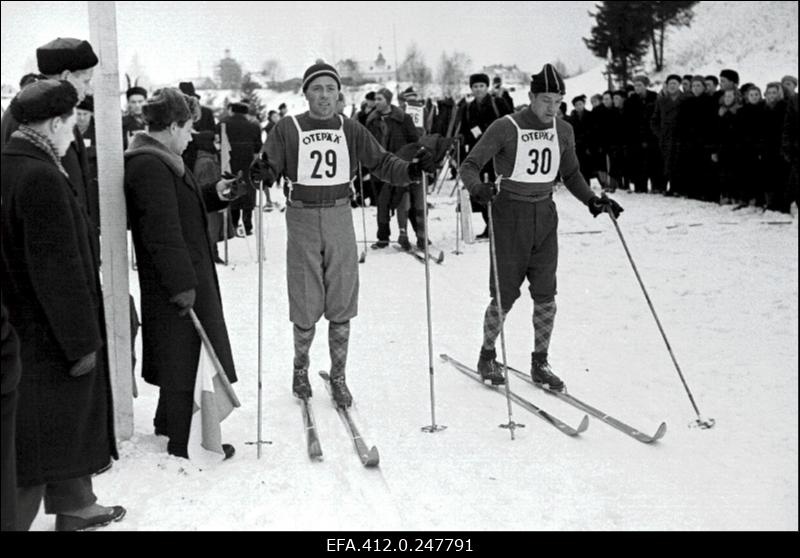 NSV Liidu suusatamise meistrivõistluste ajal Otepääl.