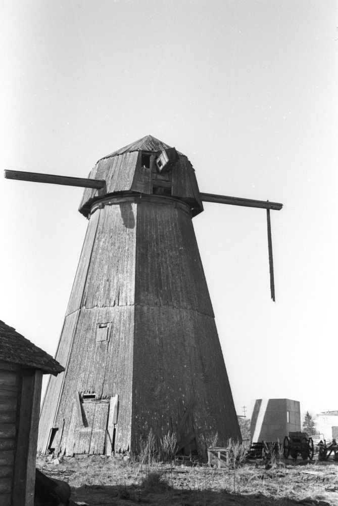 Hollandi tuulik Kalma külas, eestvaade.